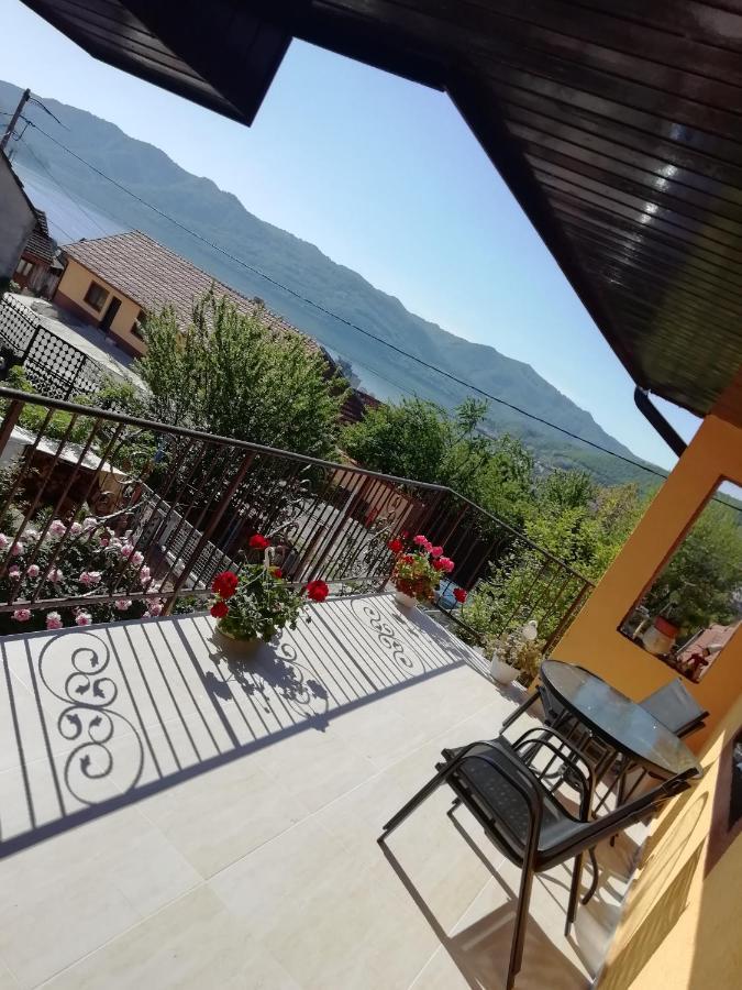 Appartement Casa Darius à Orşova Extérieur photo